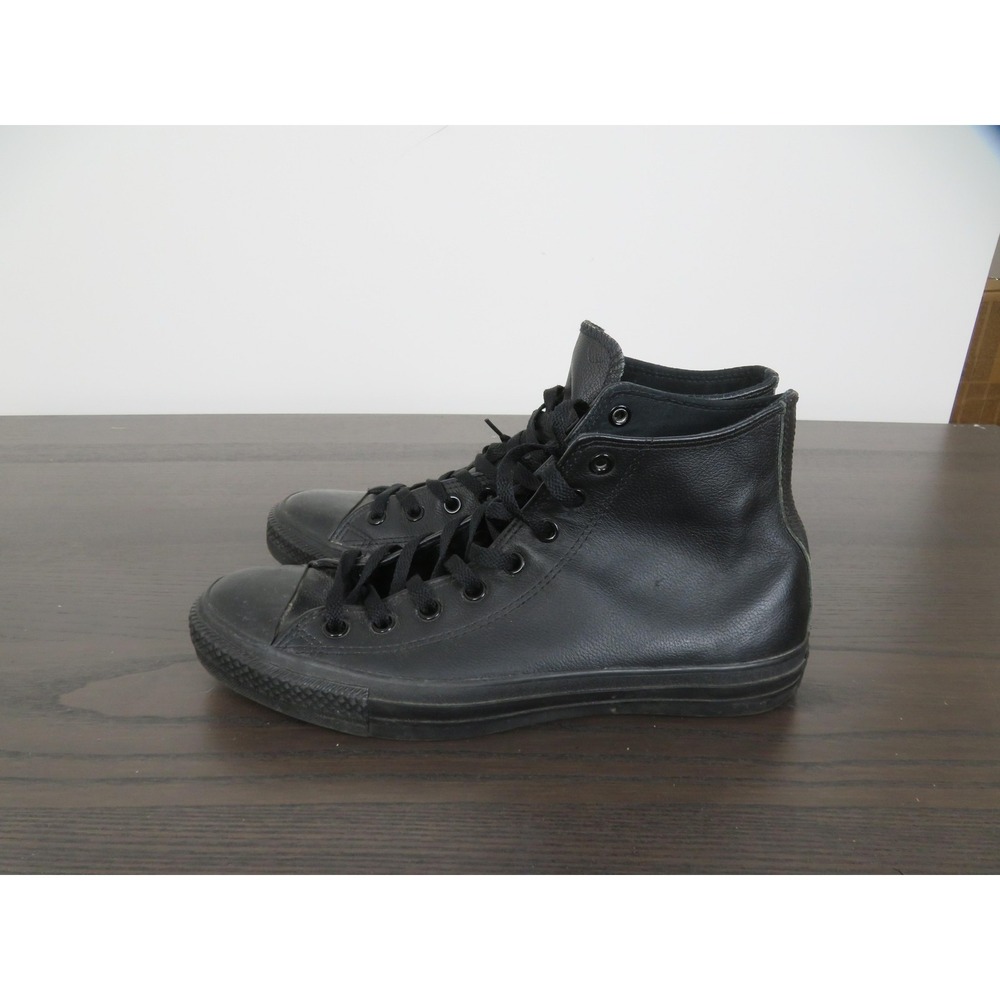 Converse Chuck Taylor All Star Shoes Mens 11 Black Leather High Sneakers 1T405 - Picture 1 of 10